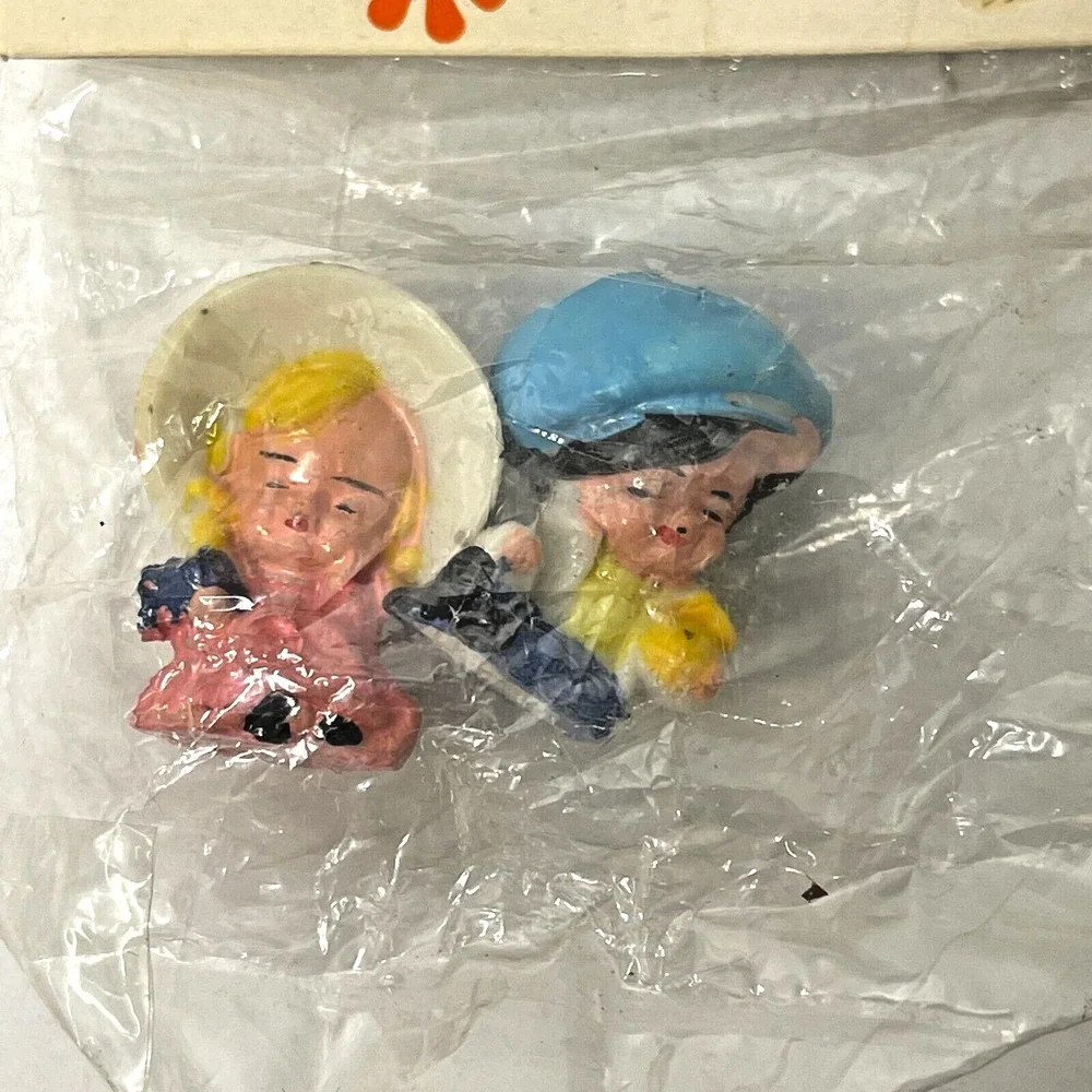 Unbranded lot handy