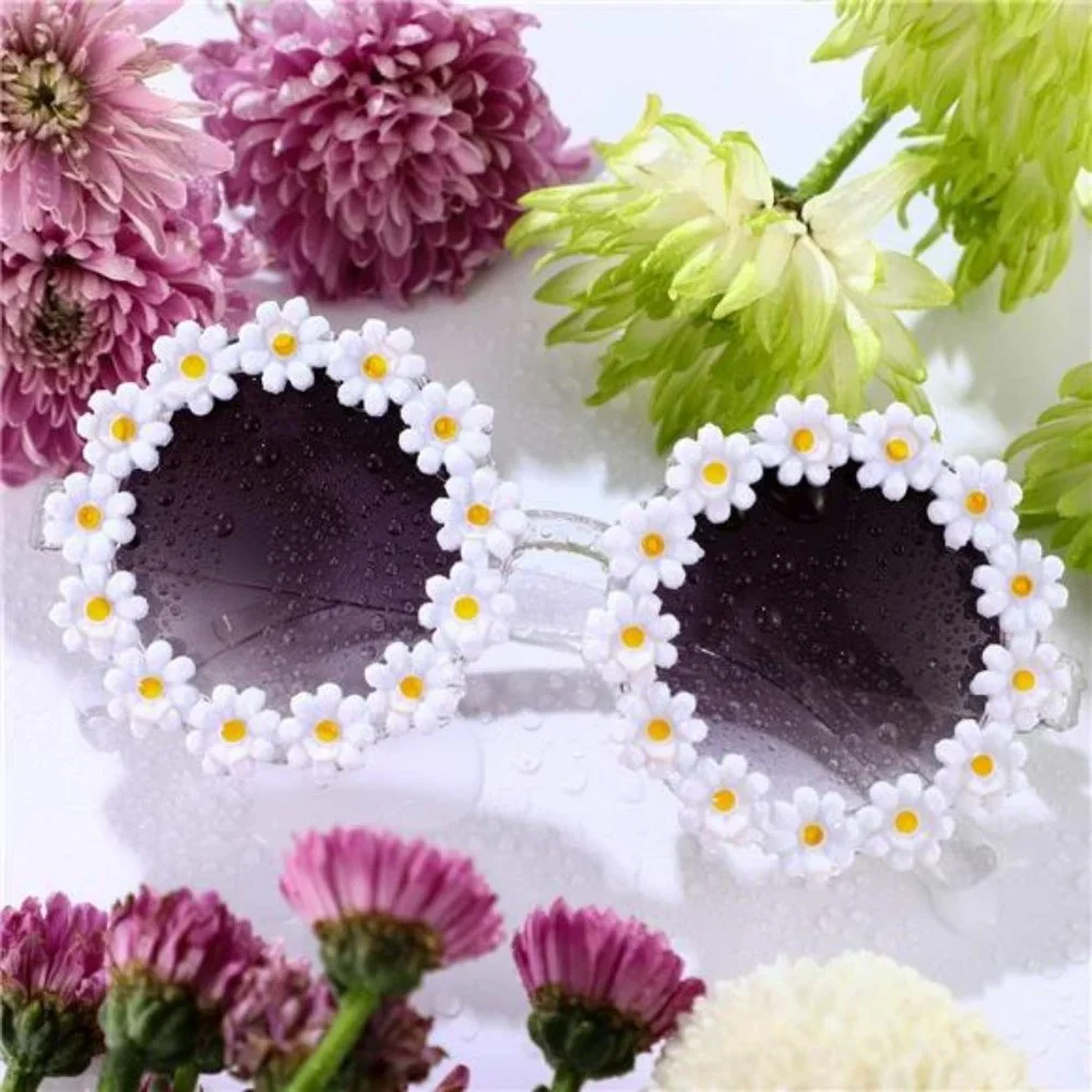 3 Packs Retro Daisy Sunglasses for Women Flower Round Disco Sunglasses Floral