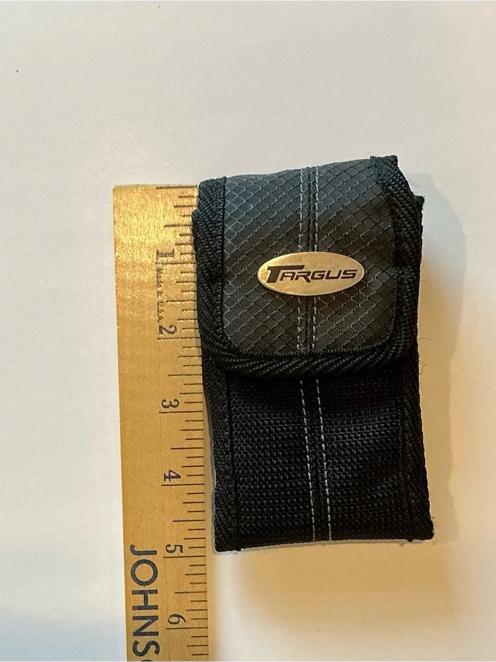 Targus Black Nylon Phone/Camera Holster/Pouch with Logo For Belt