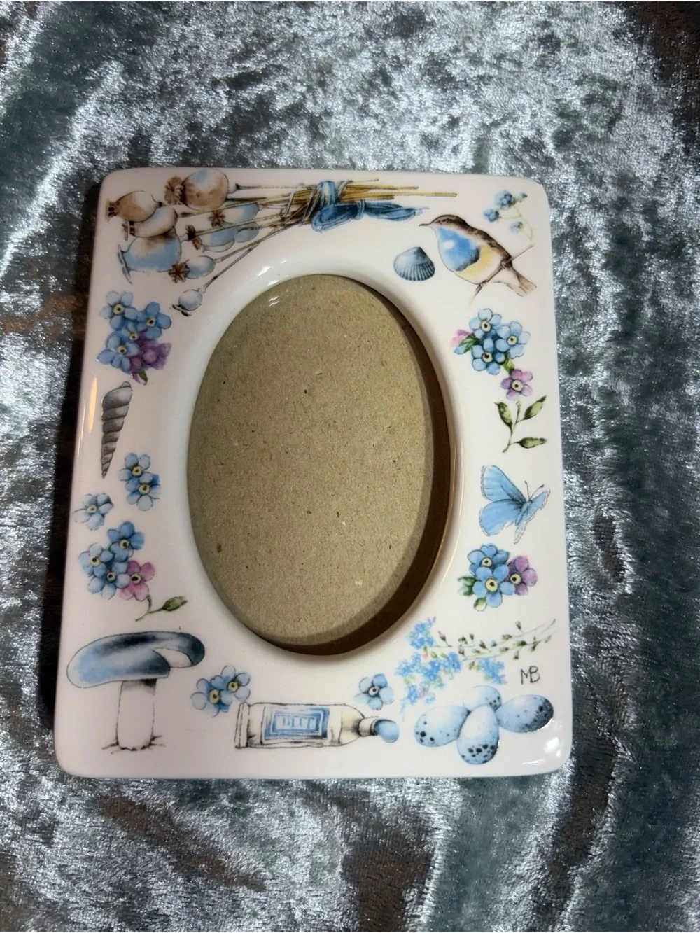 Vintage Marjolein Bastin Porcelain Photo Frame 5”x7” Oval Nature Flower Bird MB