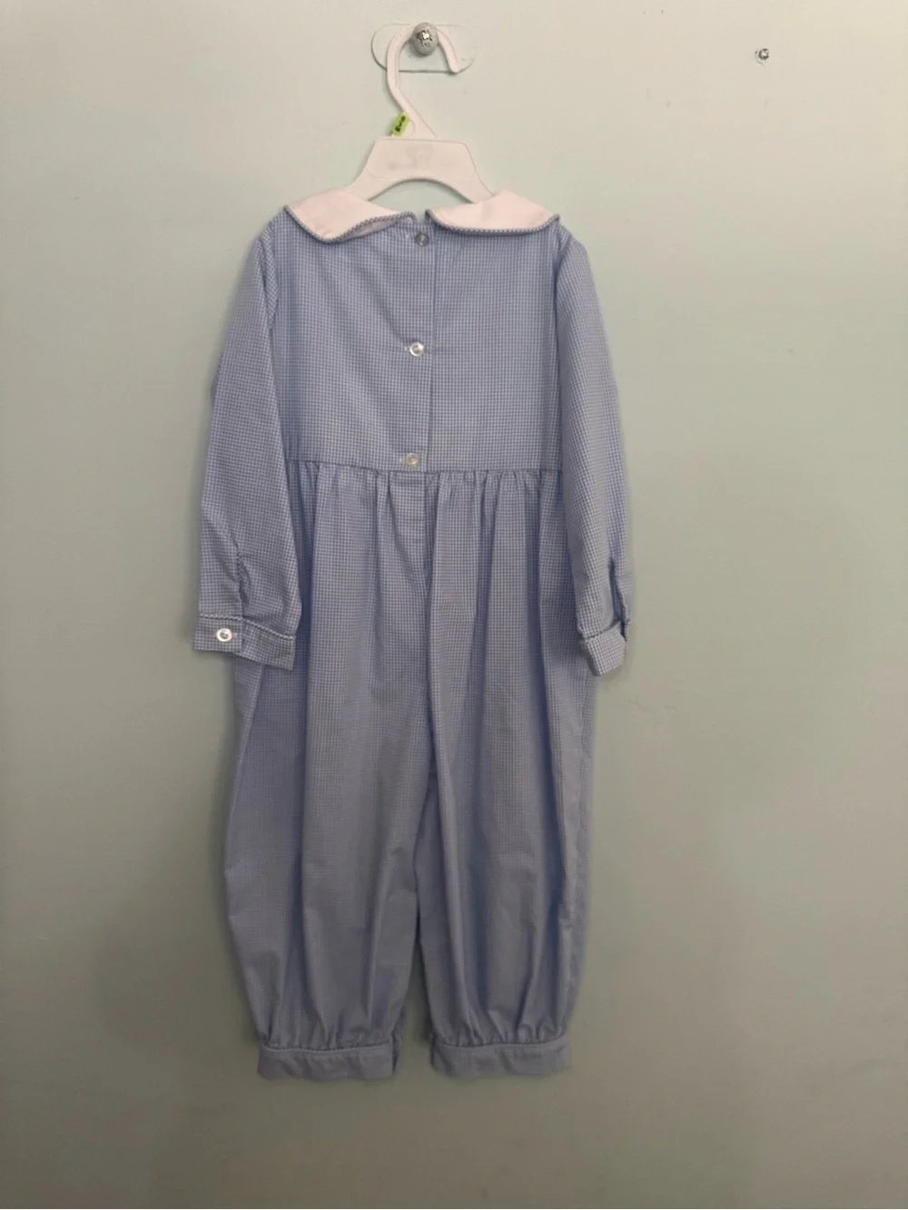 Stitchy Fish design dressing