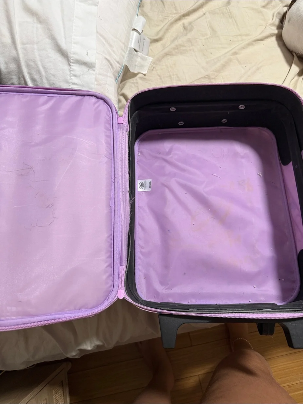 Disney rolling case