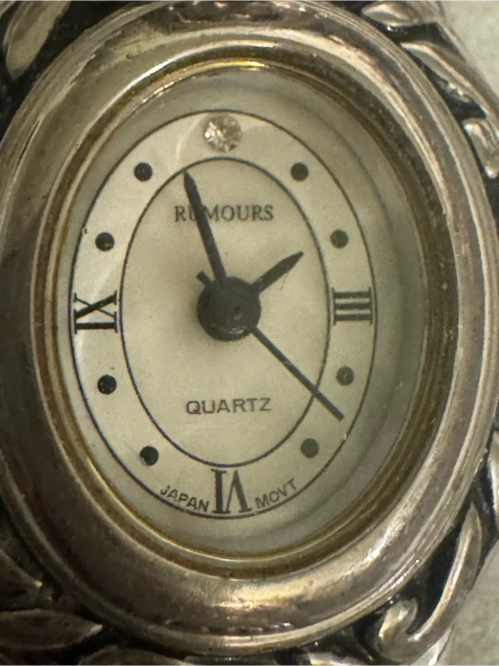 Rumors elegant silver