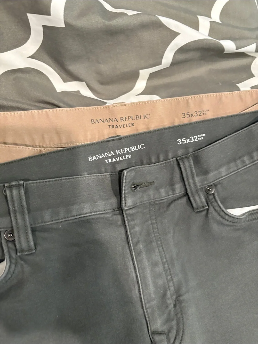 Banana Republic Men's Pale Pink Straight Jeans