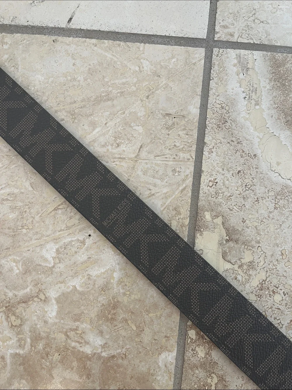 Michael Kors sleek reversible