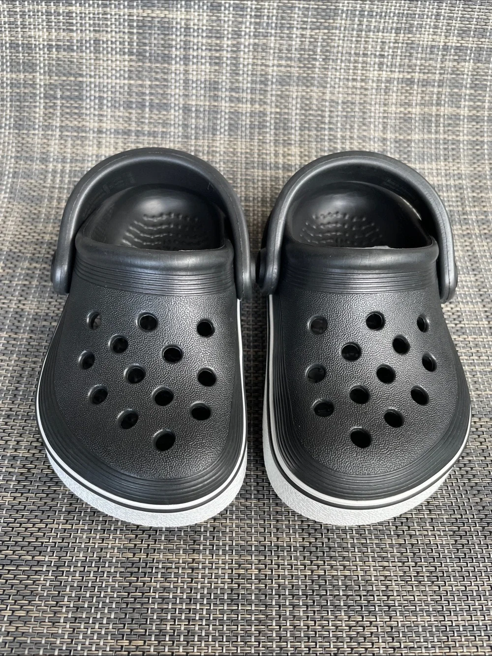CROCS kids off