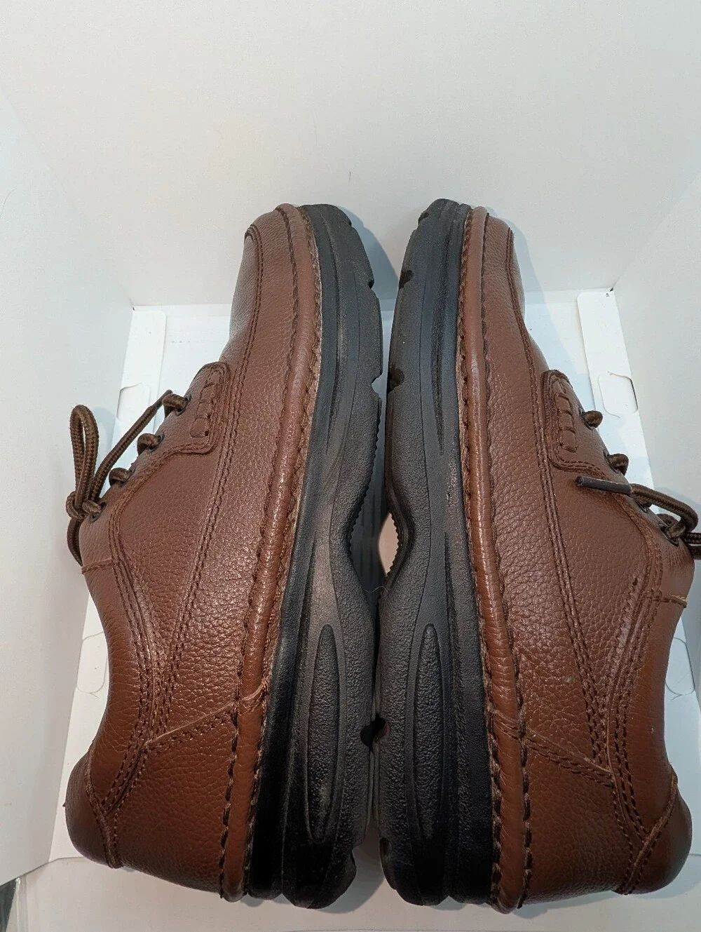 Nunn Bush comfortable leather