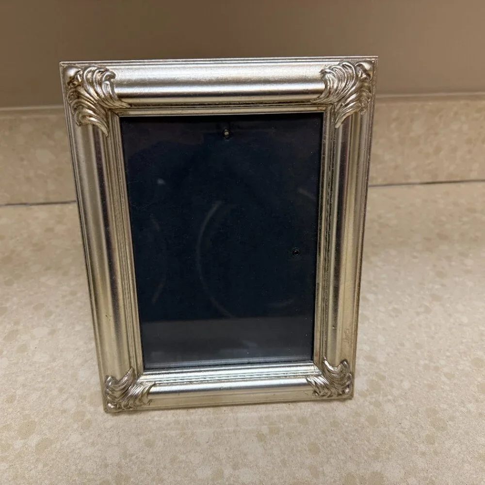 3 - Picture Frames