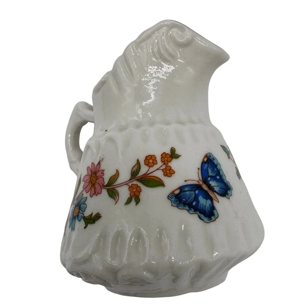 Aynsley Cottage Garden Mini Creamer Fine Bone China Floral Butterfly Gold Trim