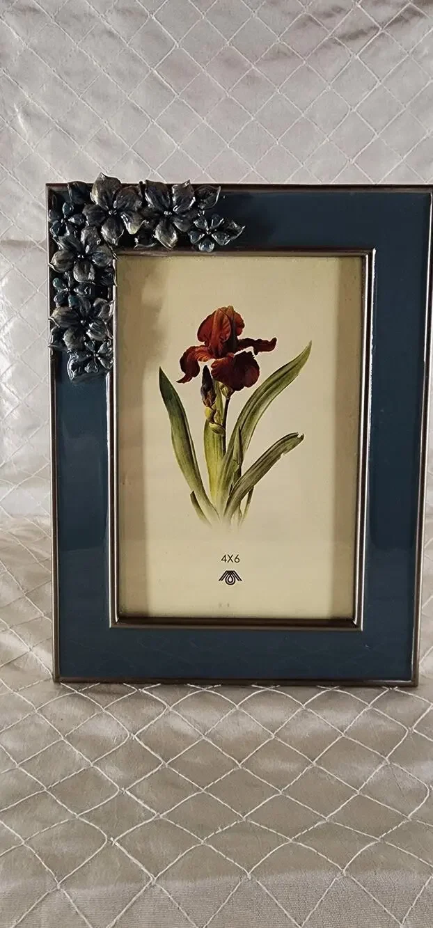 Vintage Blue Enamel Floral Metal 4x6 Picture Frame Raised 3DFlowers CottageDecor
