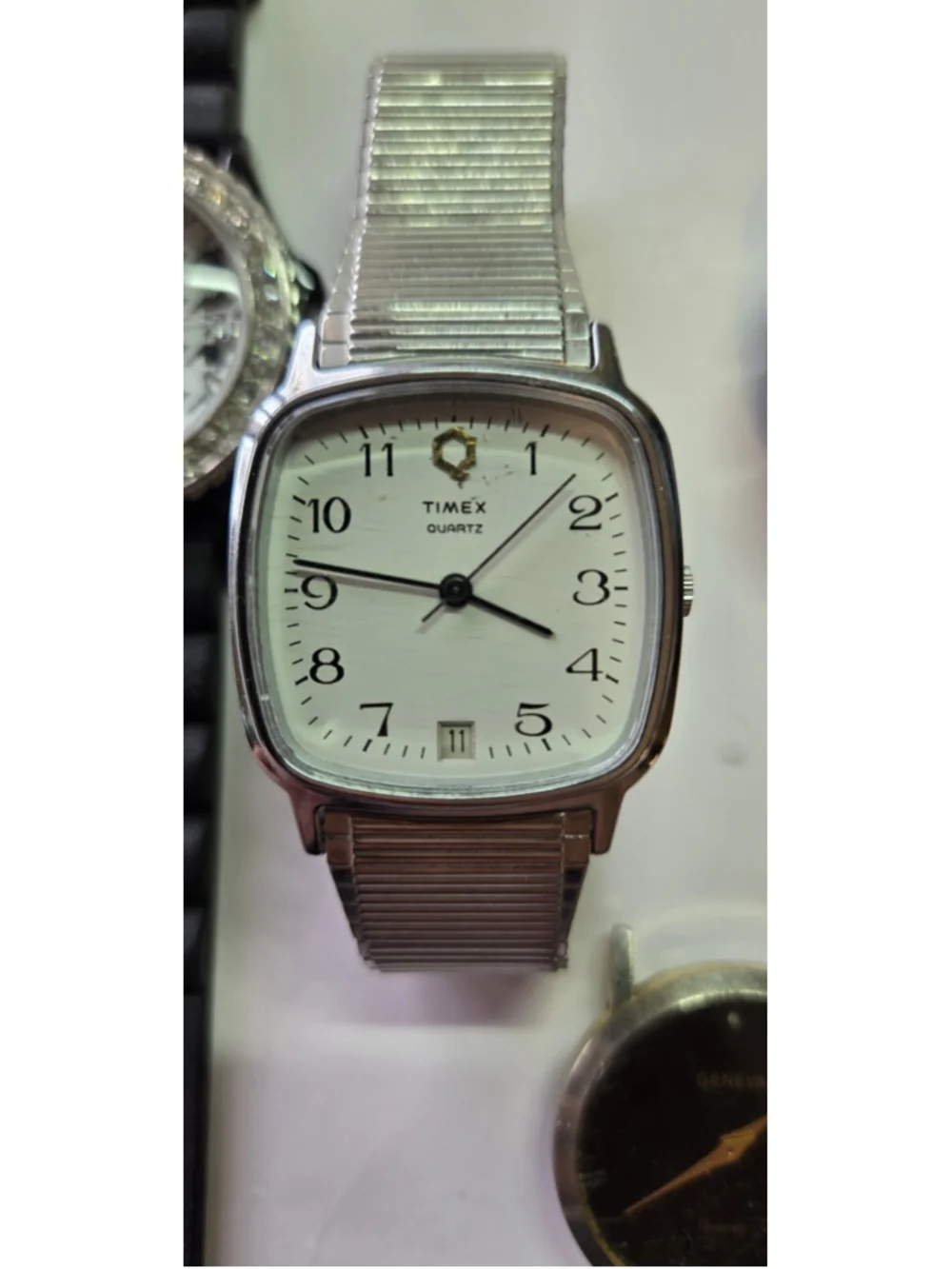 Lot Of 4 Men's Watches Casio G-Shock Geneva Timex Q