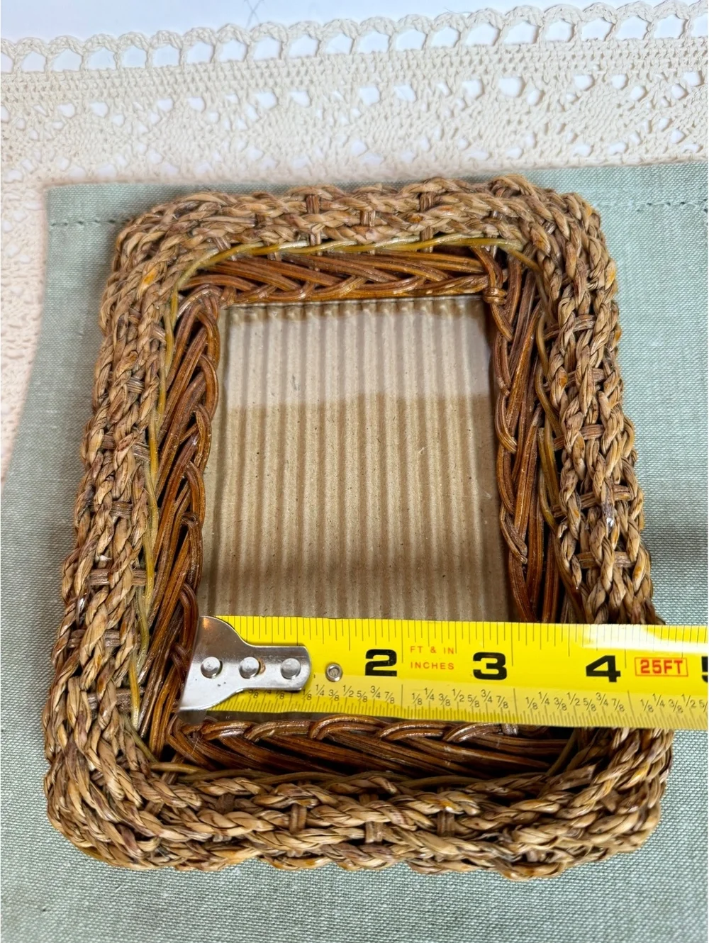 Vintage Woven Wicker Picture Frame 4x6 Rustic Boho Tabletop Frame