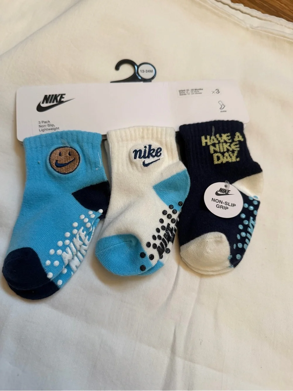 Nike three no