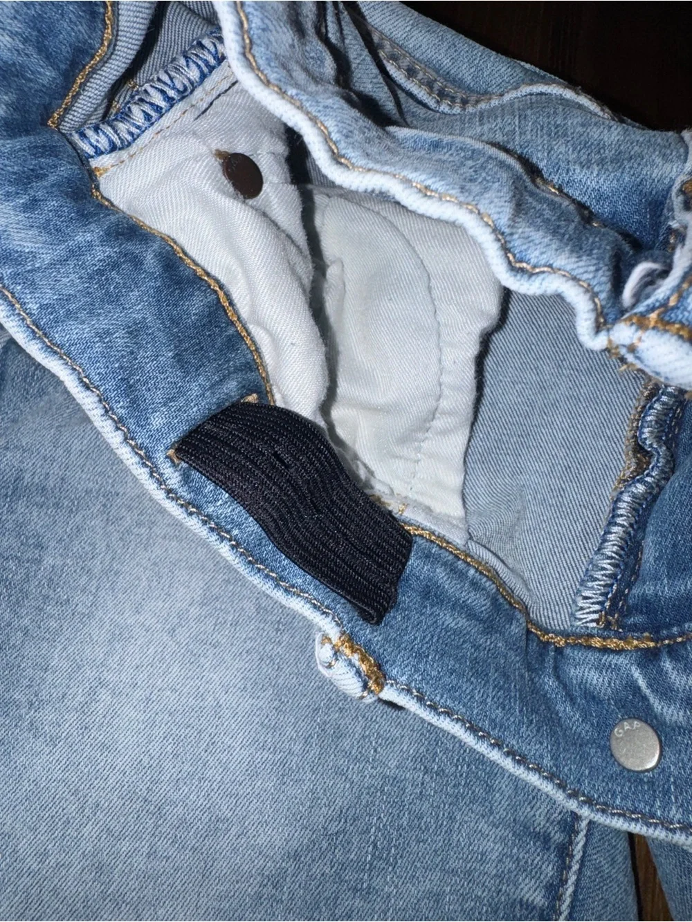 GAP kids stretch
