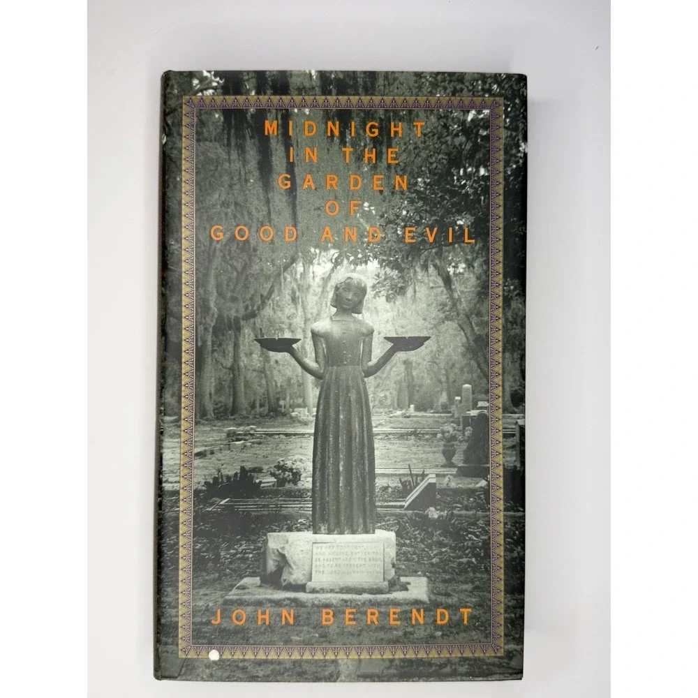 John Berendt Midnight in the Garden of Good and Evil Hardcover History Vintage