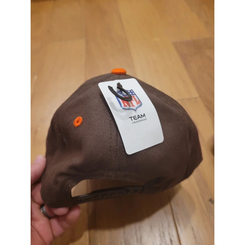 Kids CLEVELAND BROWNS NFL Football Snapback Hat Cap NWT