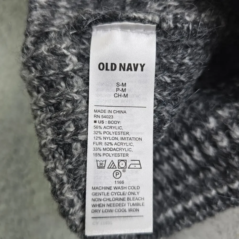 Old‎ Navy Knit Puff Ball Winter Hat Unisex Small/Medium Gray White Faux Fur New