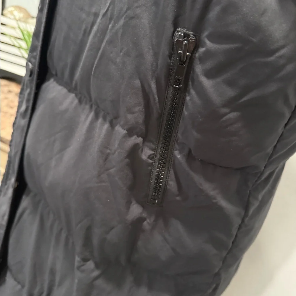ALO Yoga stylish black