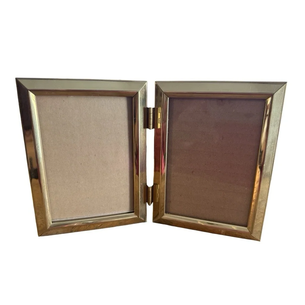 VTG Brass Hinged Double Picture Frame 3 X 5 In‎