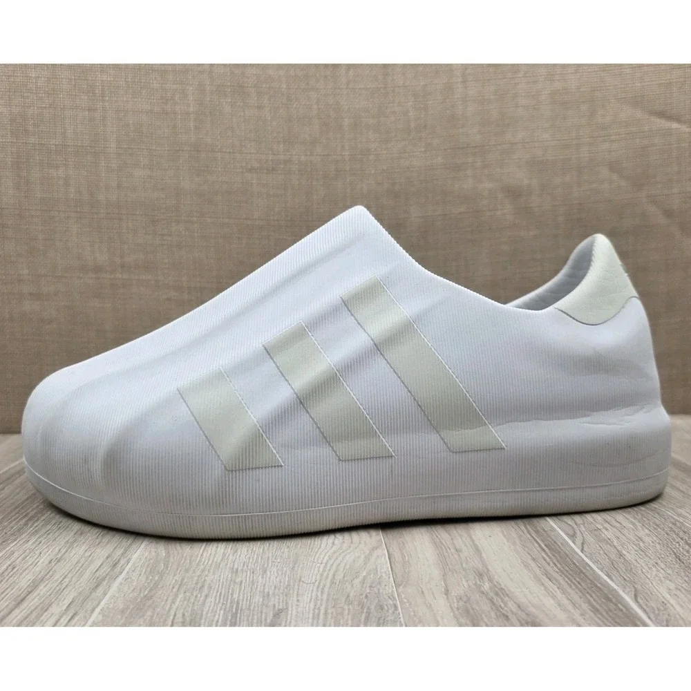 adidas closure activewear wear**the