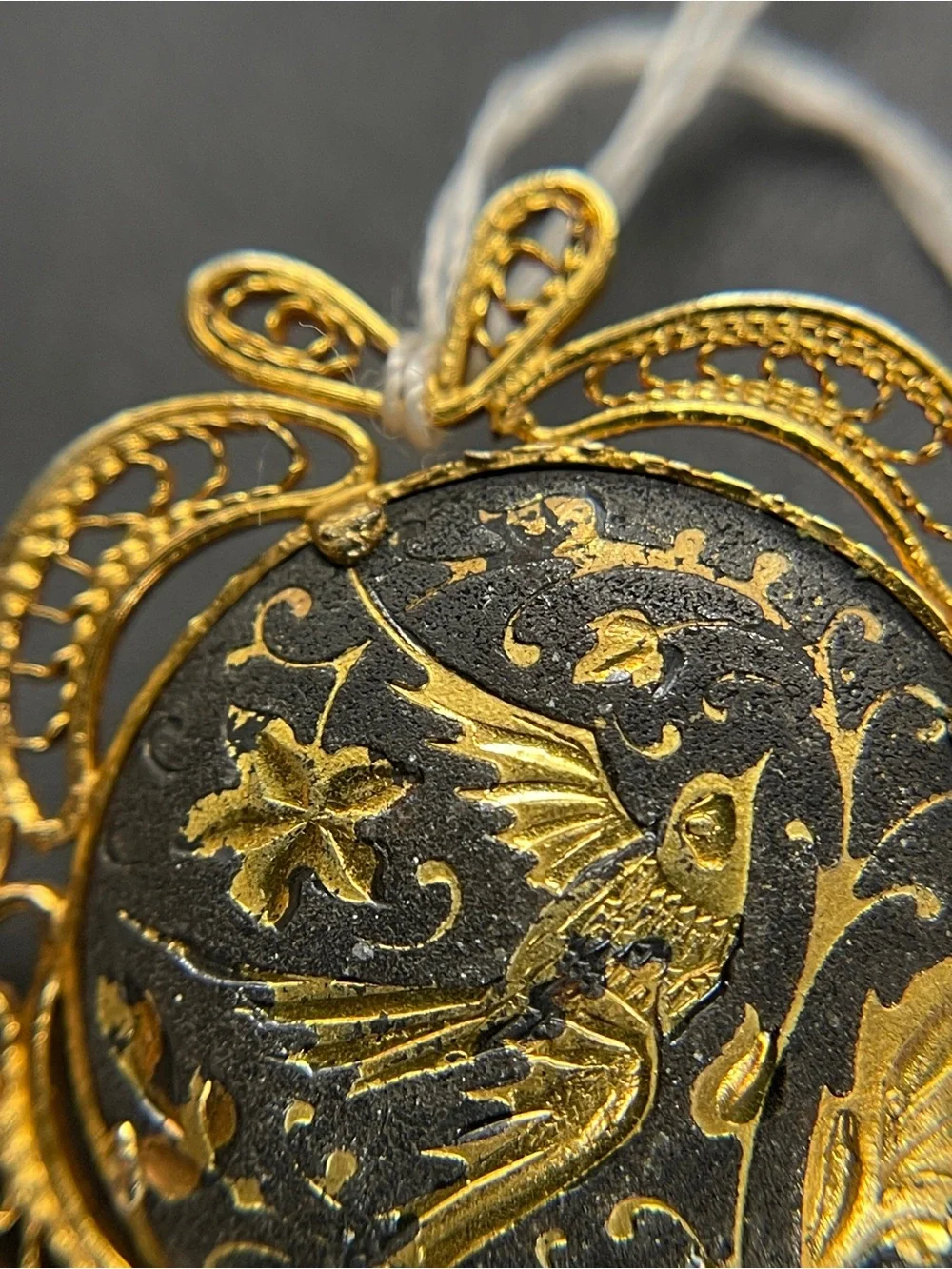 Vintage Mid Century Japanese Damascene Bird Brooch Gold Tone Filigree Frame