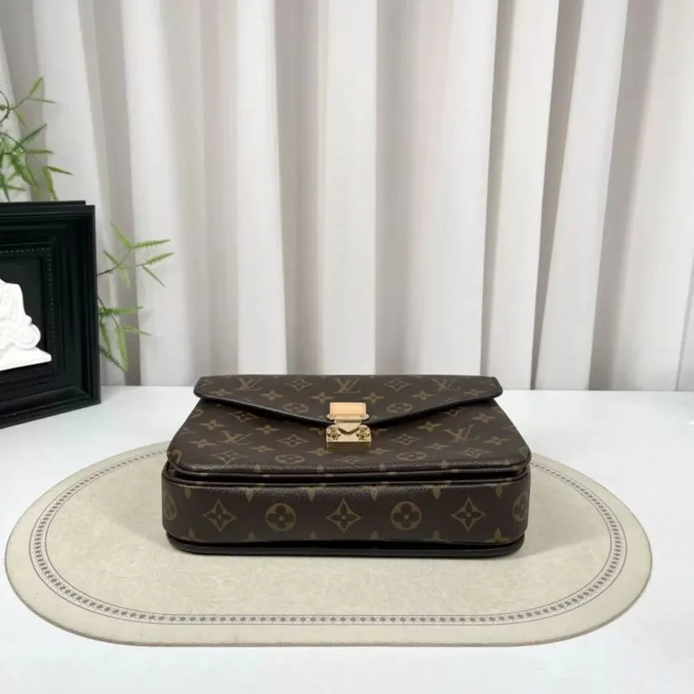 Louis Vuitton brand louis