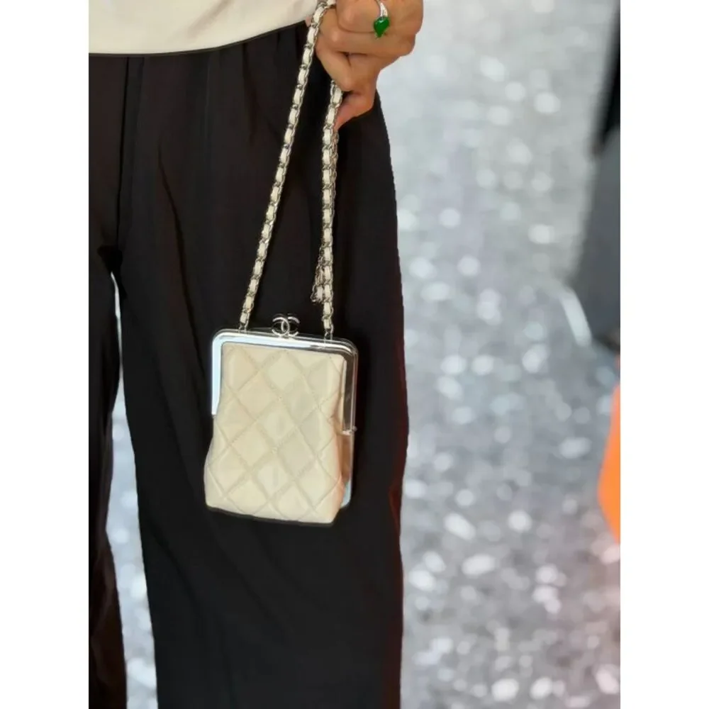 CHANEL brand color