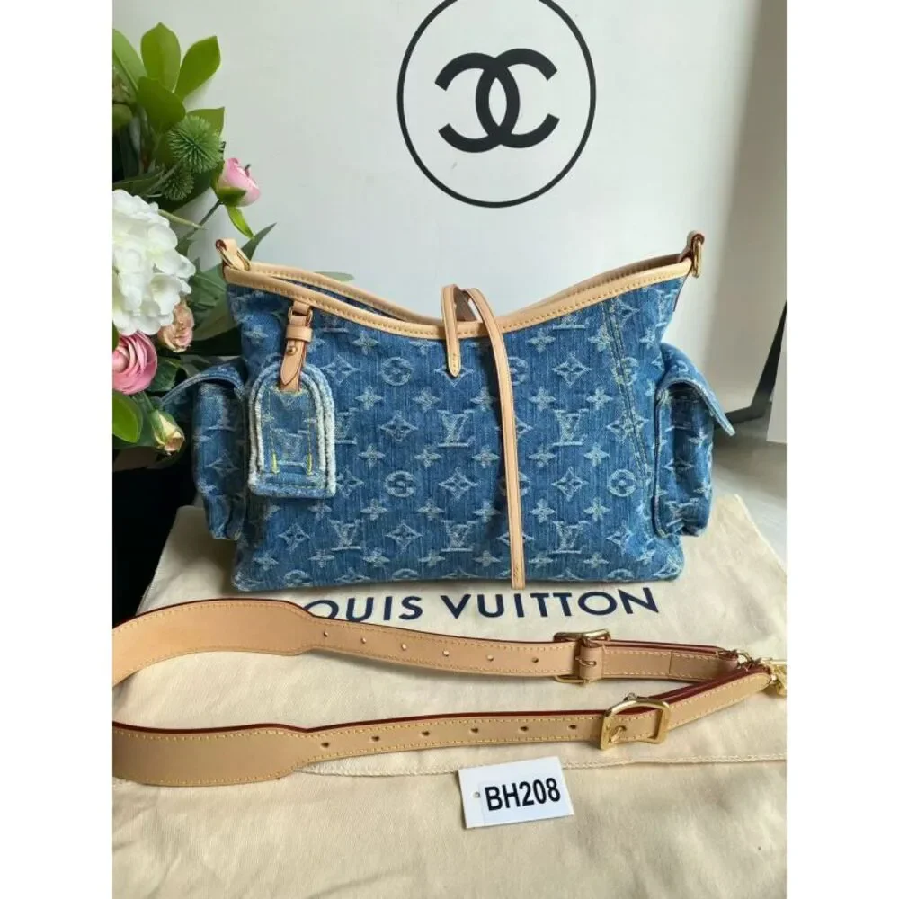 Louis Vuitton Women Pre-Loved Bag Very Good Condition
