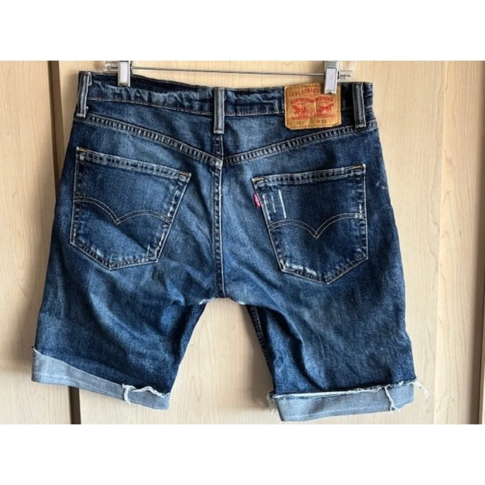 Levis levis 511