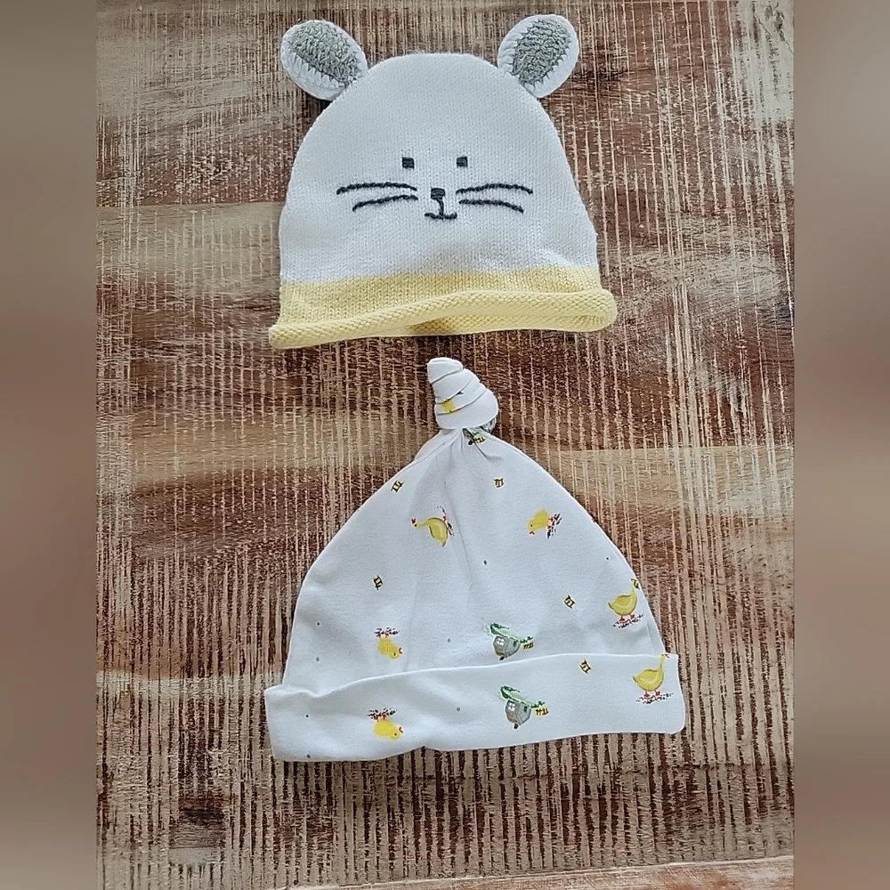 Gap Baby Gap Animal Themed‎ Unisex 0-3 Month Hats