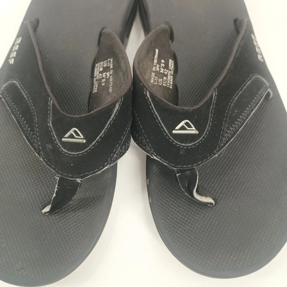 Reef Fanning Mens Sz 9 Black Flip Flop Sandals with Bottle Opener 002026-BLA
