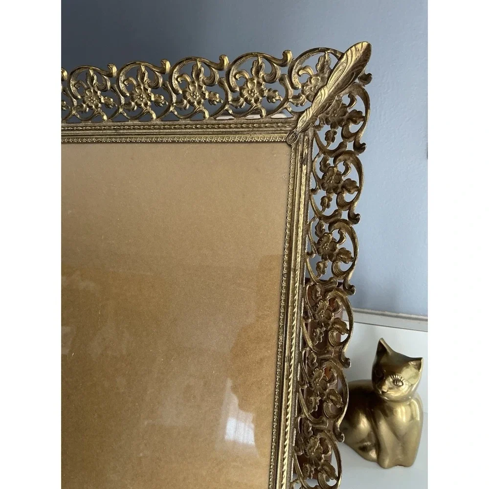 unbranded tray use flat