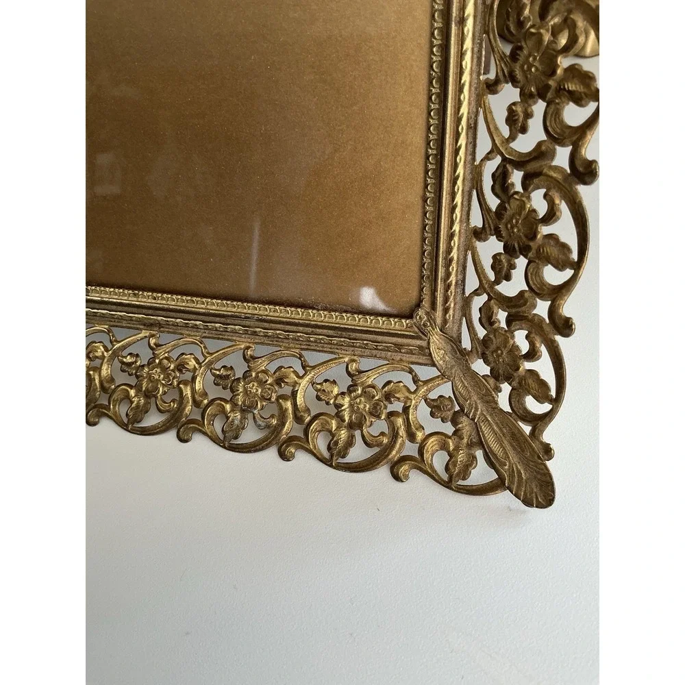 unbranded tray vintage