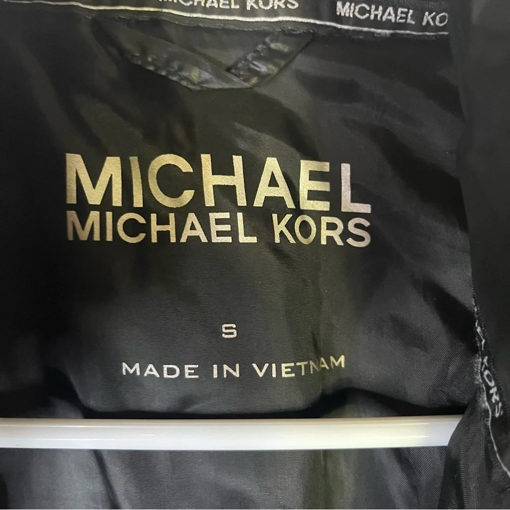 Michael Kors pit approx