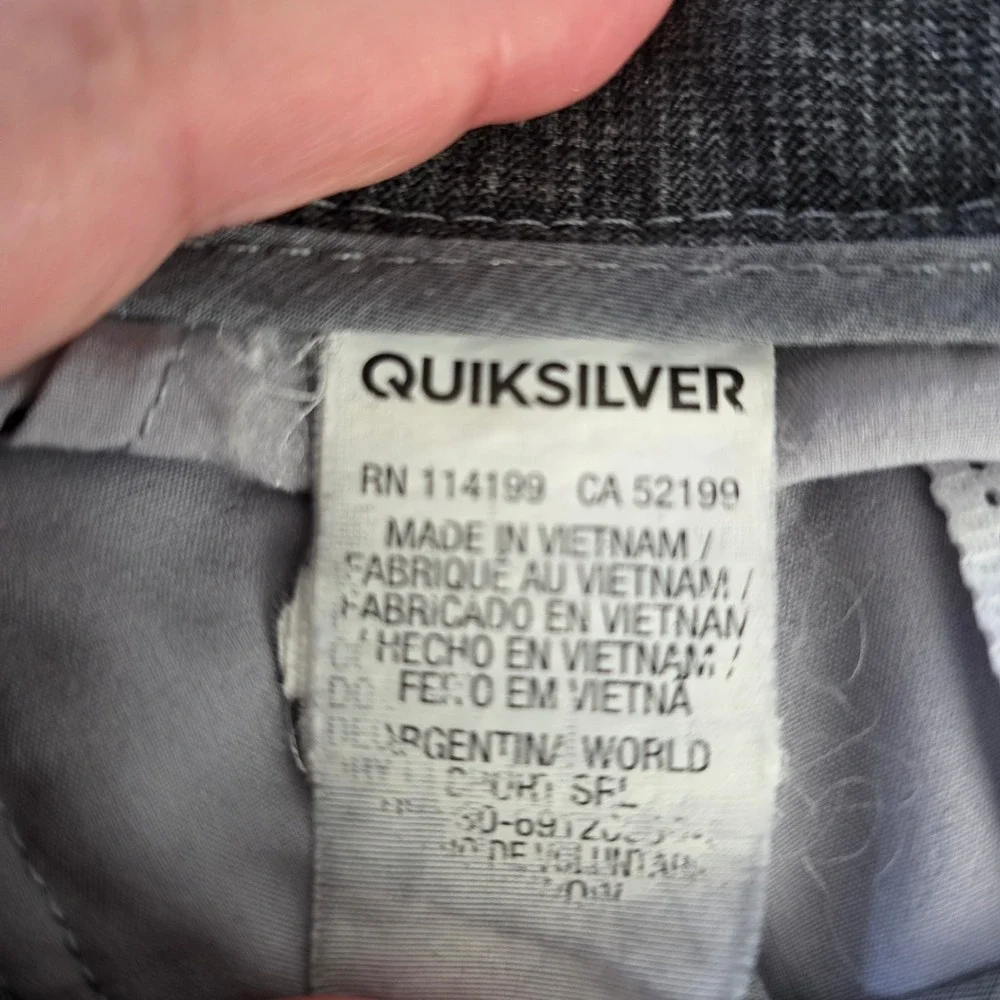 Quiksilver Amphibian Hybrid Shorts Mens 28 Gray Quick Dry Walkshorts Boardshorts