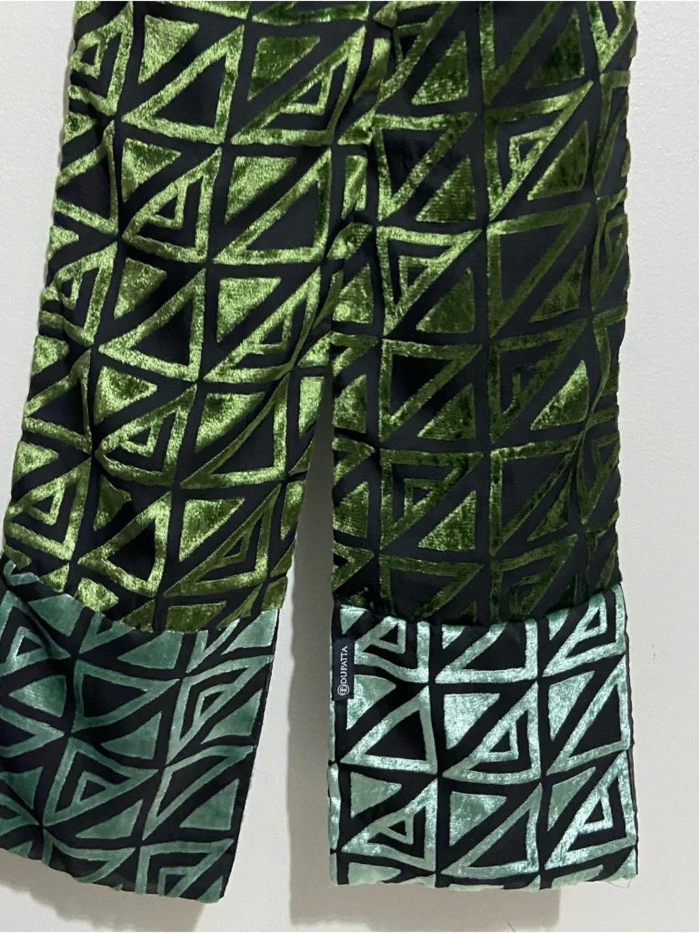 Dupatta Scarf Green Black Silk Velvet Burnout Geometric Boho Artsy
