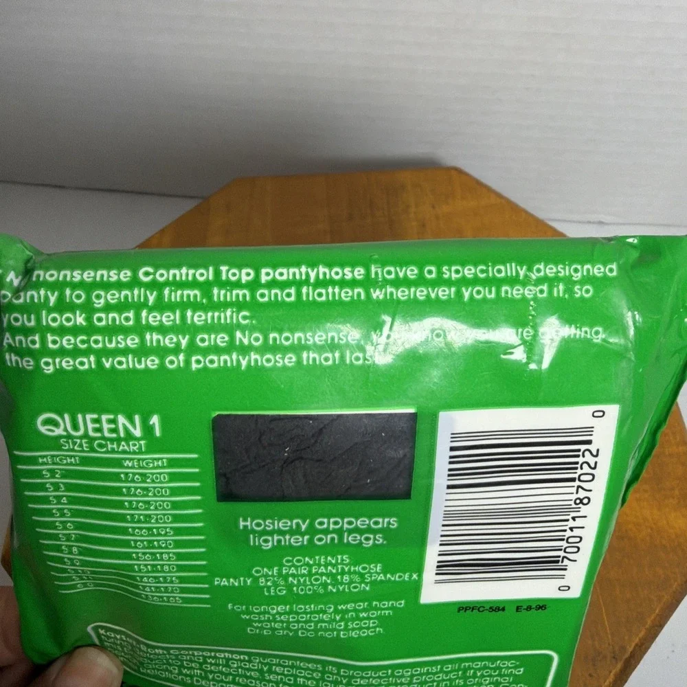 Vintage No Nonsense Control Top Pantyhose‎ Queen 1 Off Black Sandalfoot Sealed