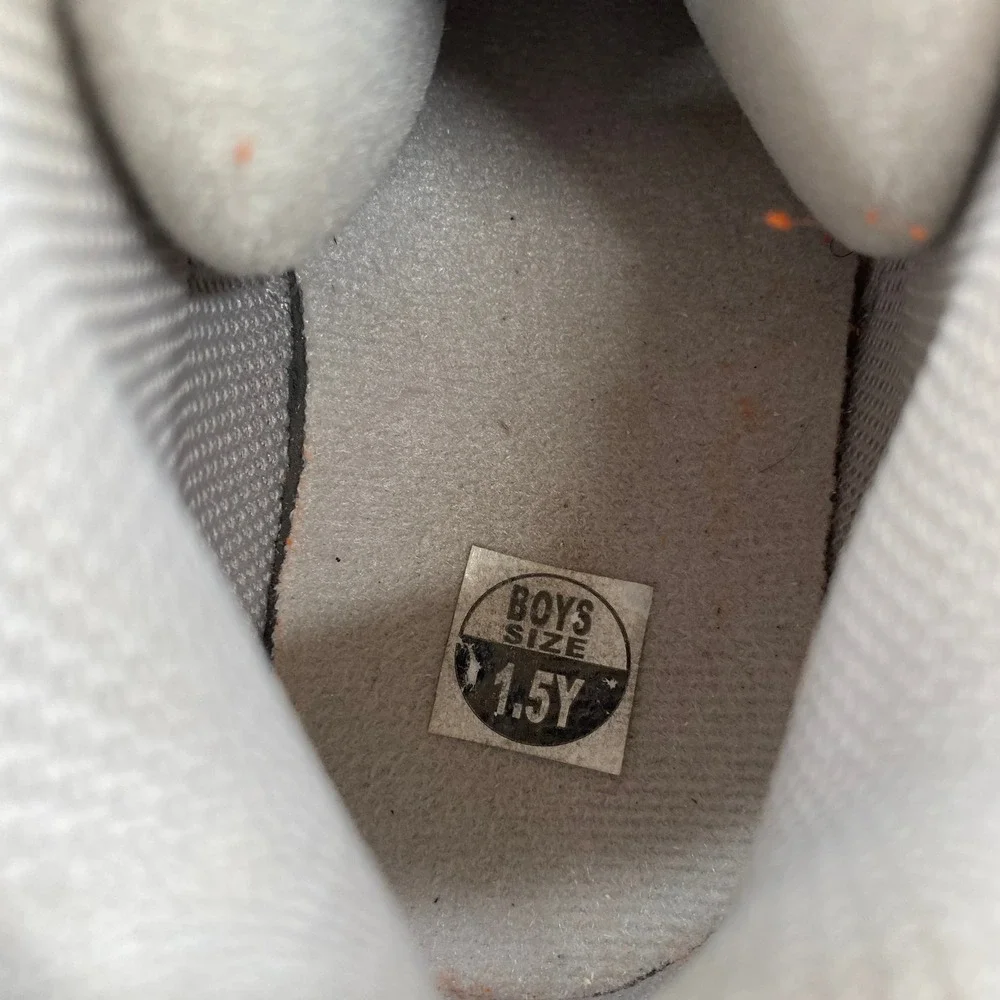Nike Air More Uptempo Kids Size 1.5Y Beige Light Bone Retro Basketball Sneakers