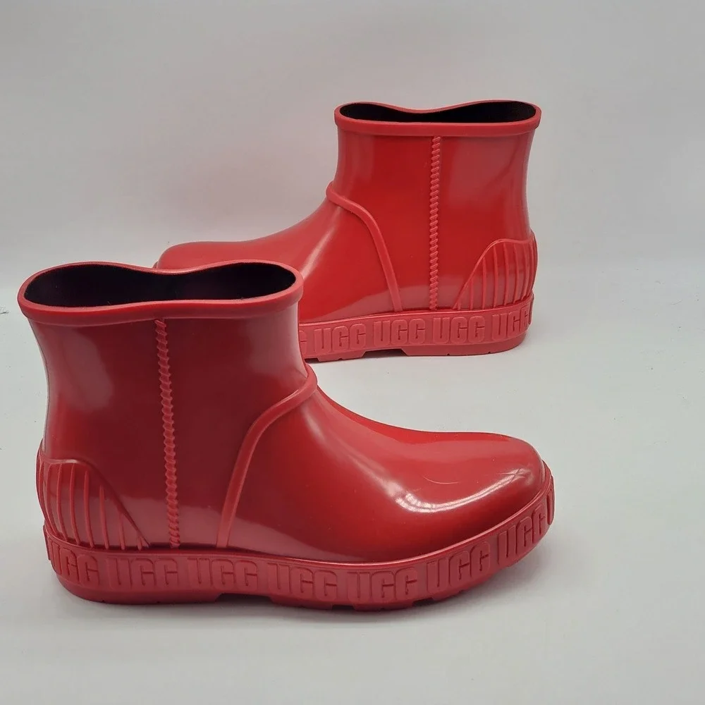 UGG Drizlita Kids Rain Boots Red Rubber Size 6 Logo Sole 1130361K‎