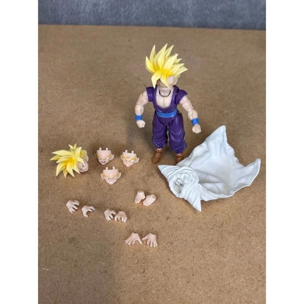 Bandai Namco figuarts gohan