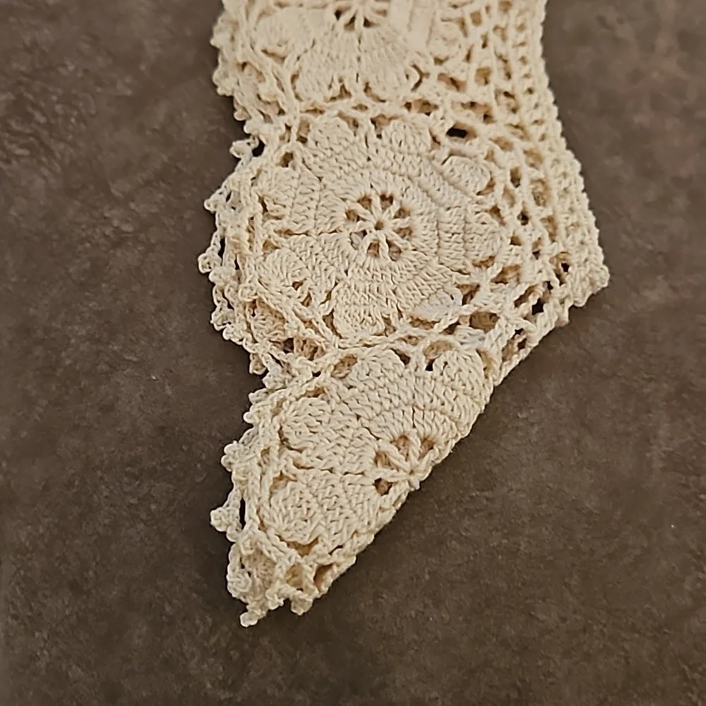 Hand Crafted collar wide
