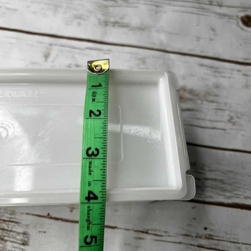 Tupperware Food Storage Container Frosted White Rectangular 11x4.5x3.75‎ Large