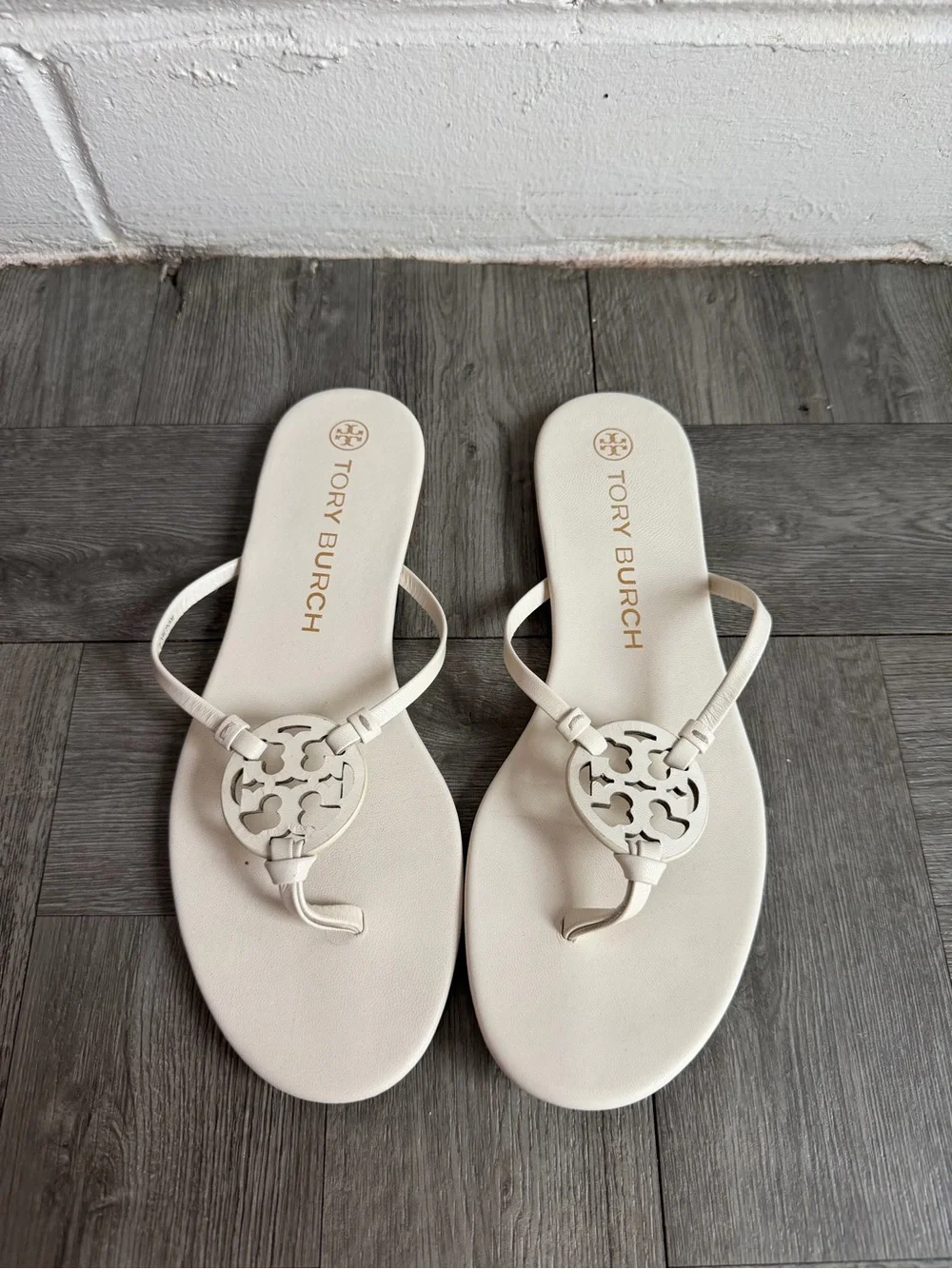 Tory Burch Knotted Miller Ivory Sandals Size 10
