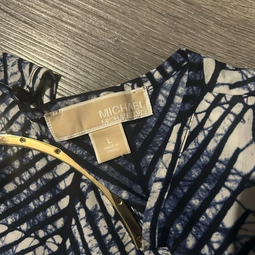 Michael Kors chic sleeveless