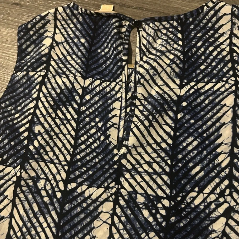 Michael Kors chic sleeveless