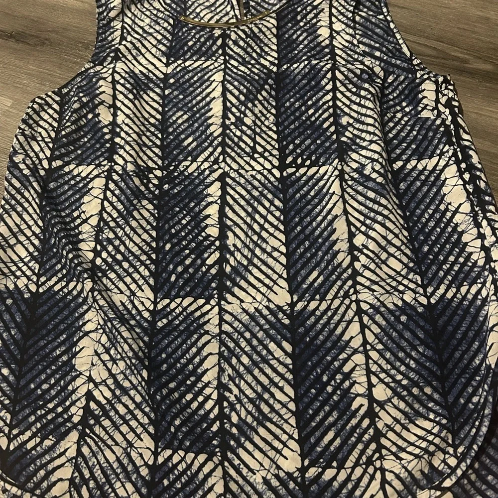 Michael Kors chic sleeveless