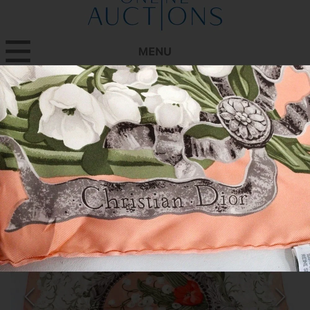 Dior elegant scarf