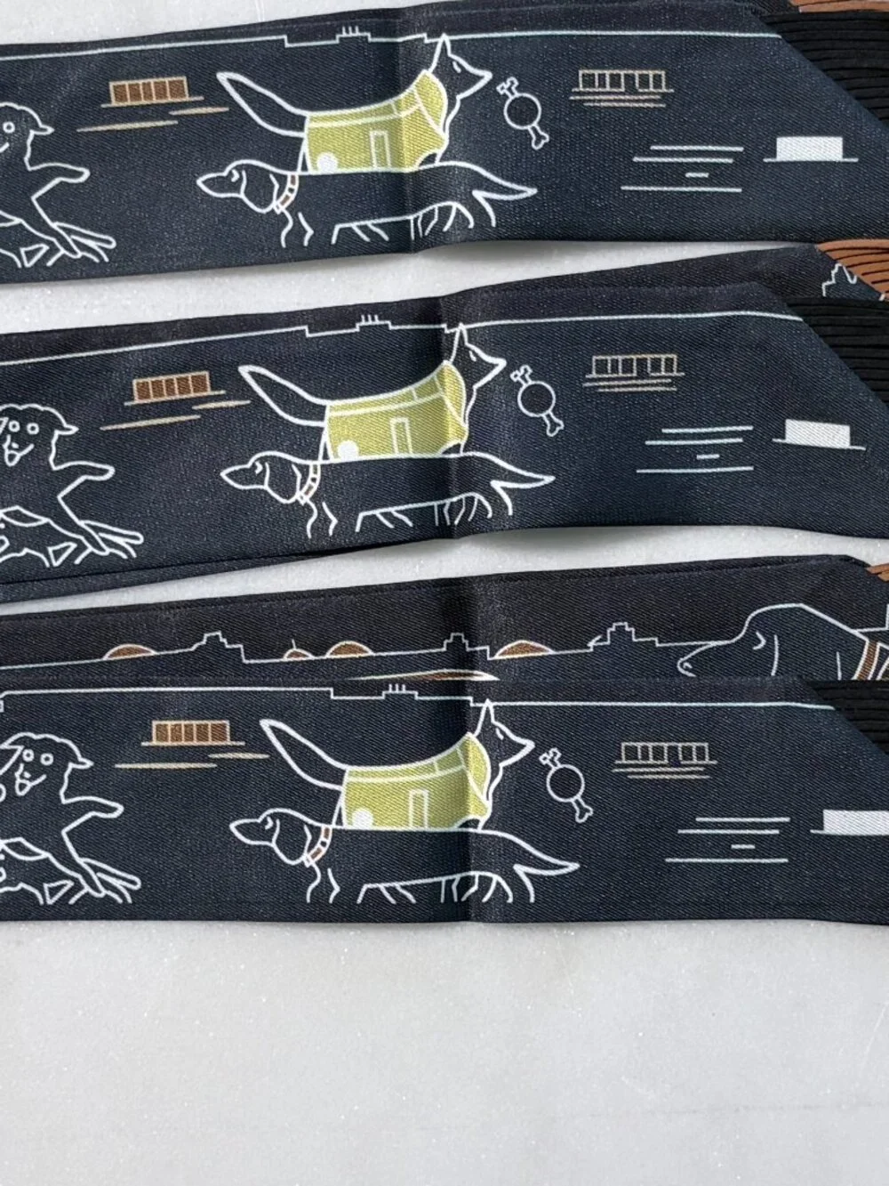 Trendy Fringe Purse Scarf Handbag Wrap Accessory in Brown and Black Doggie Print