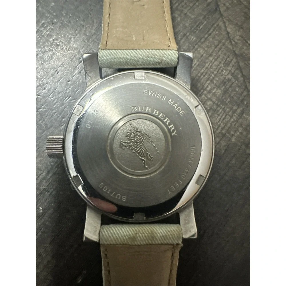 Burberry Endurance Watch Tiffany Color Rare BU7109 Swiss Made