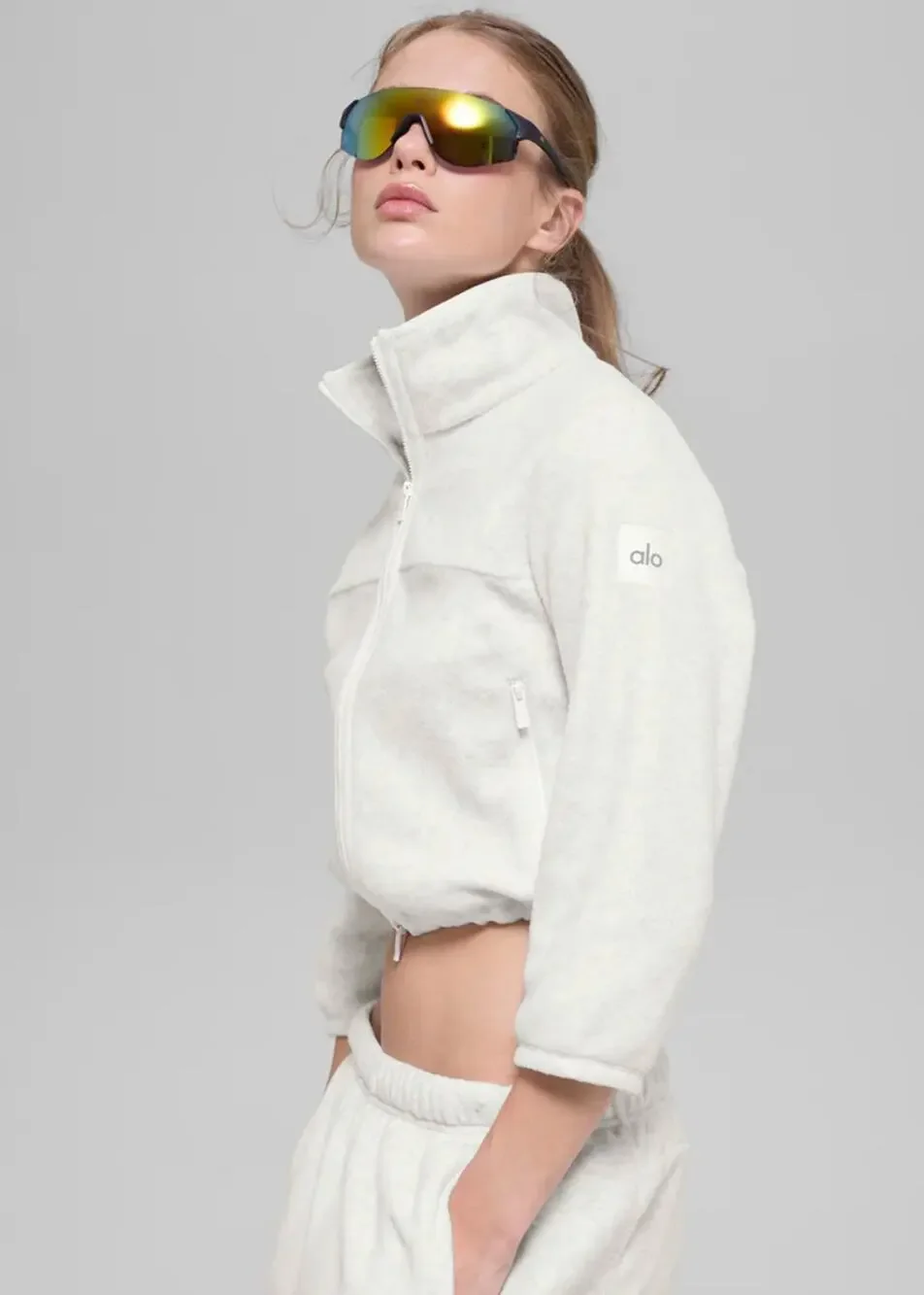 alo | Polar Fleece Retreat Cropped Jacket in White Heather Grey XS